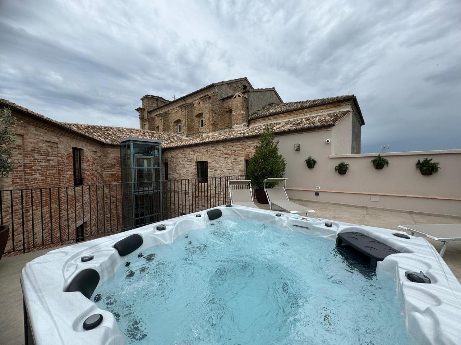 Dimora Santa Chiara Apartment Рипатрансоне Екстериор снимка